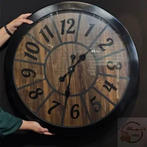 ساعت دیواری چوبی قهوه ای و مشکی کد 1034